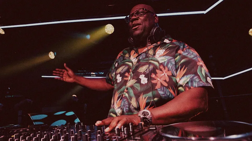 Carl Cox - наставник школы диджеинга